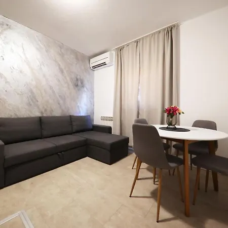 Feelings-2 By Interhome Apartment *